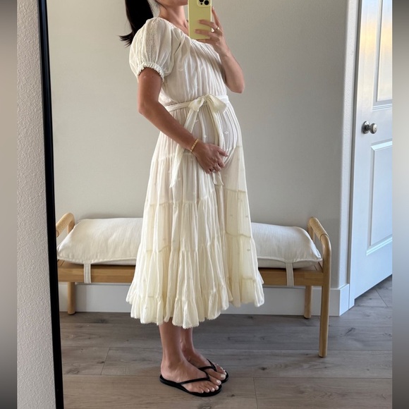 Dôen Rae Dress in the color Salt - Picture 2 of 3